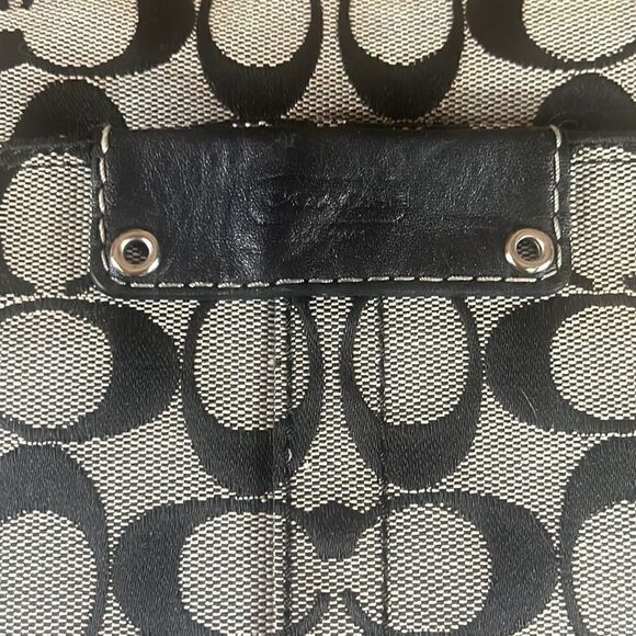 COACH HAMPTONS SIGNATURE BOOK BAG F13063 - Picture 11 of 14